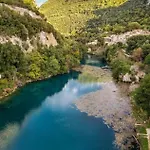 Le Cascate شقة *
